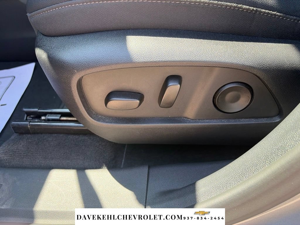 Used 2026 Chevrolet Equinox LT w/ Convenience Package II FWD image 11