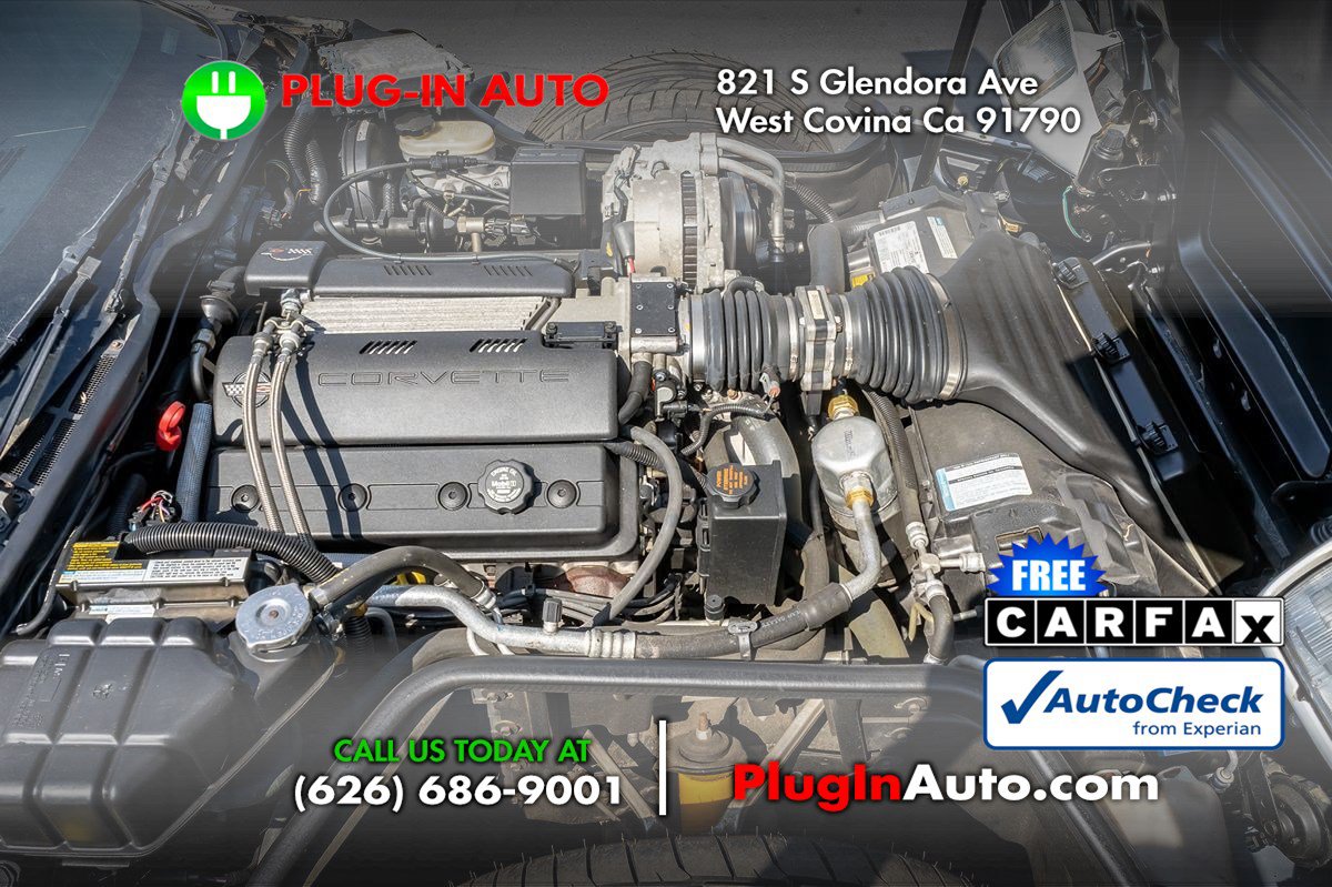 Used 1996 Chevrolet Corvette Coupe RWD image 9