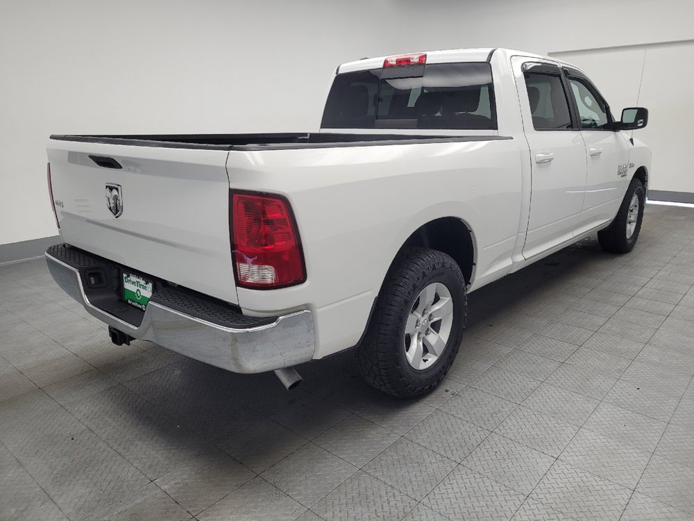 Used 2019 RAM 1500 Classic SLT RWD image 9