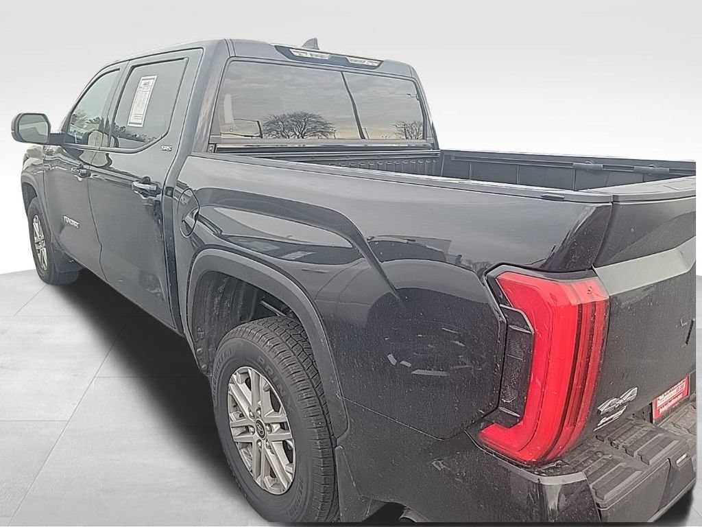 Used 2022 Toyota Tundra SR5 AWD/4WD video 2