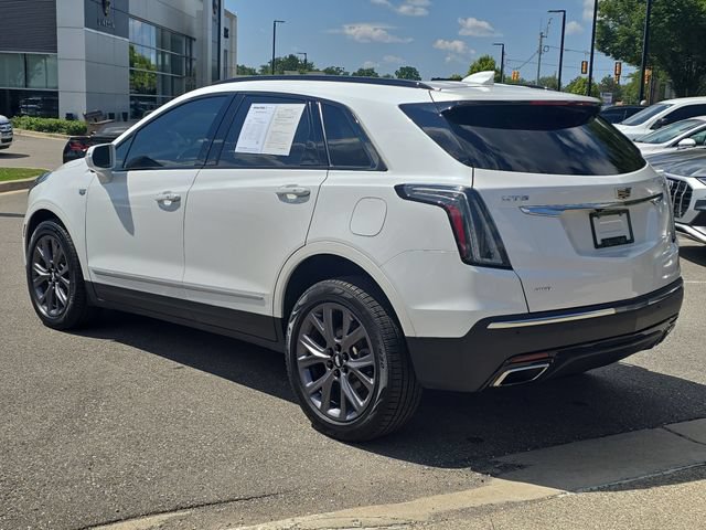 Used 2020 Cadillac XT5 Sportv w/ LPO, Floor Liner Package AWD/4WD image 3