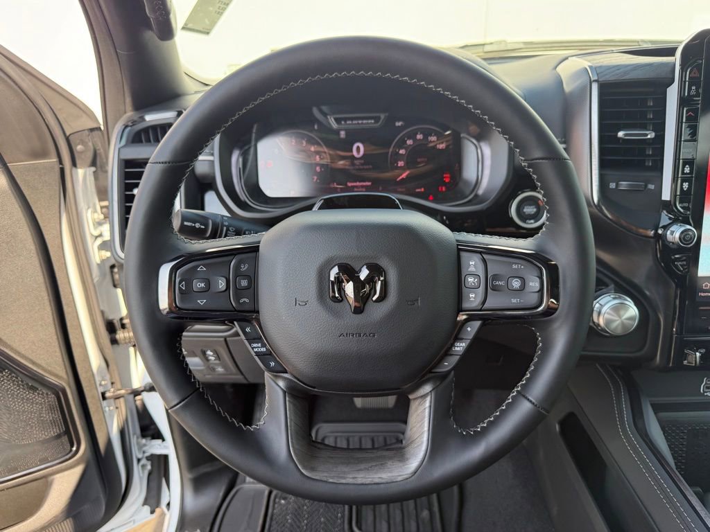 New 2025 RAM 1500 Limited image 19