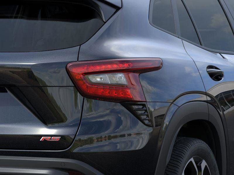 New 2026 Chevrolet Trax RS w/ Sunroof Package FWD image 12