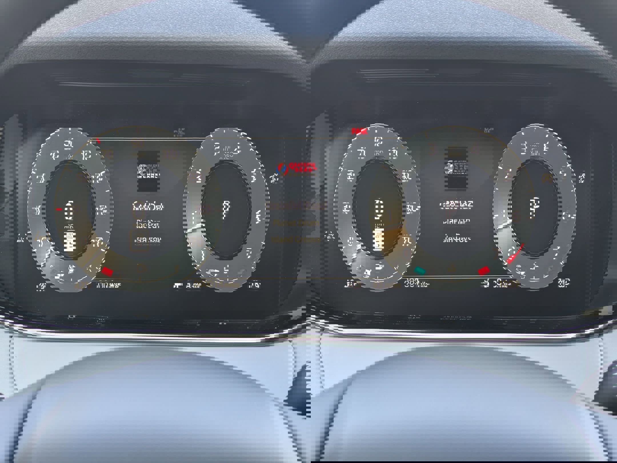 New 2026 Land Rover Range Rover Evoque Dynamic SE image 10