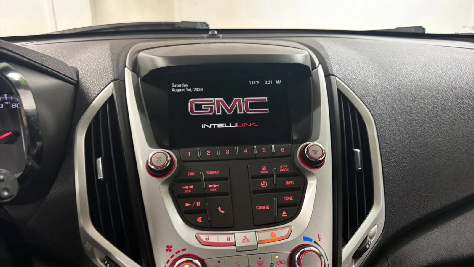 Used 2015 GMC Terrain SLE AWD/4WD image 13
