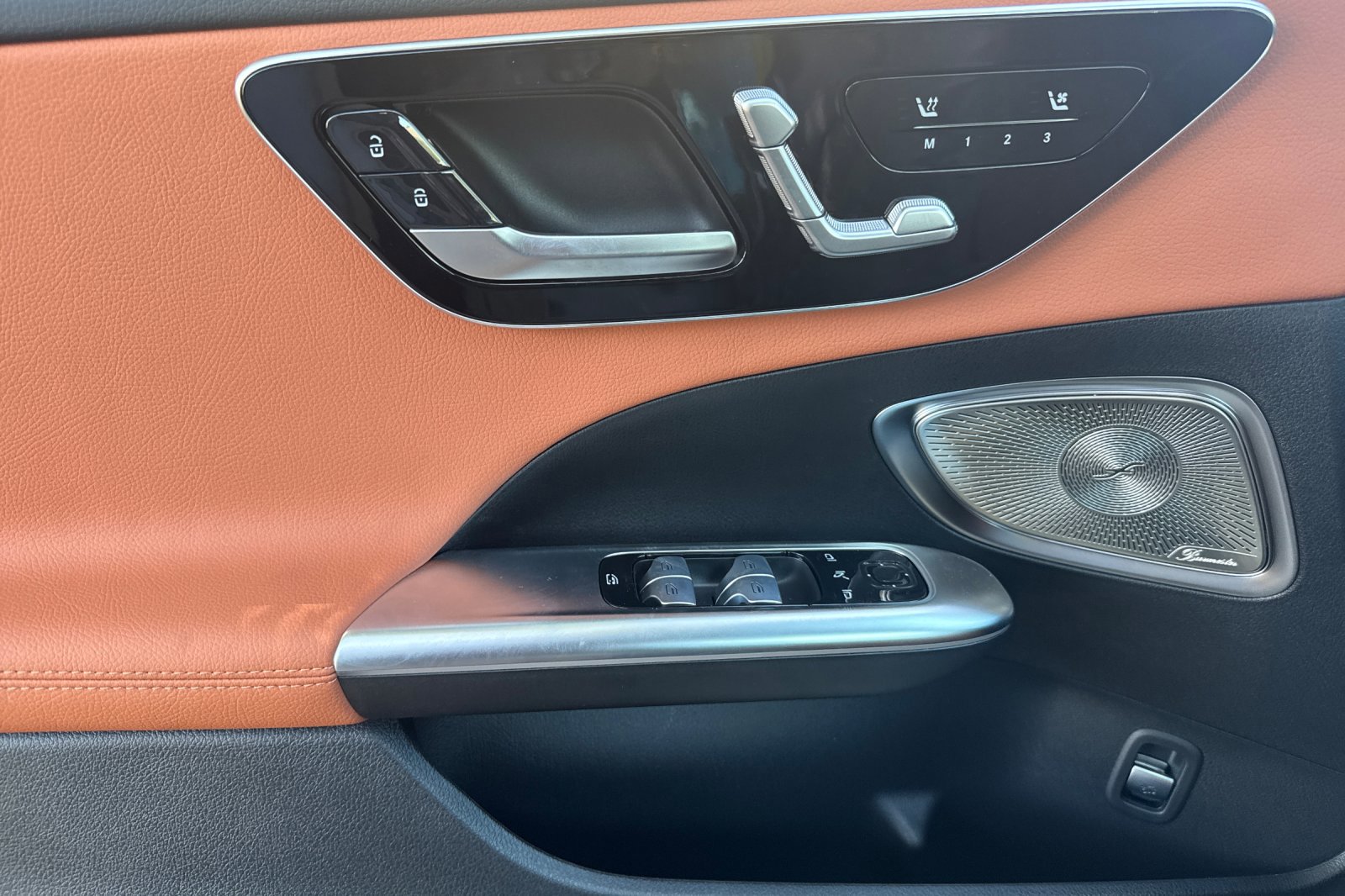 New 2025 Mercedes-Benz C 300 Sedan image 13