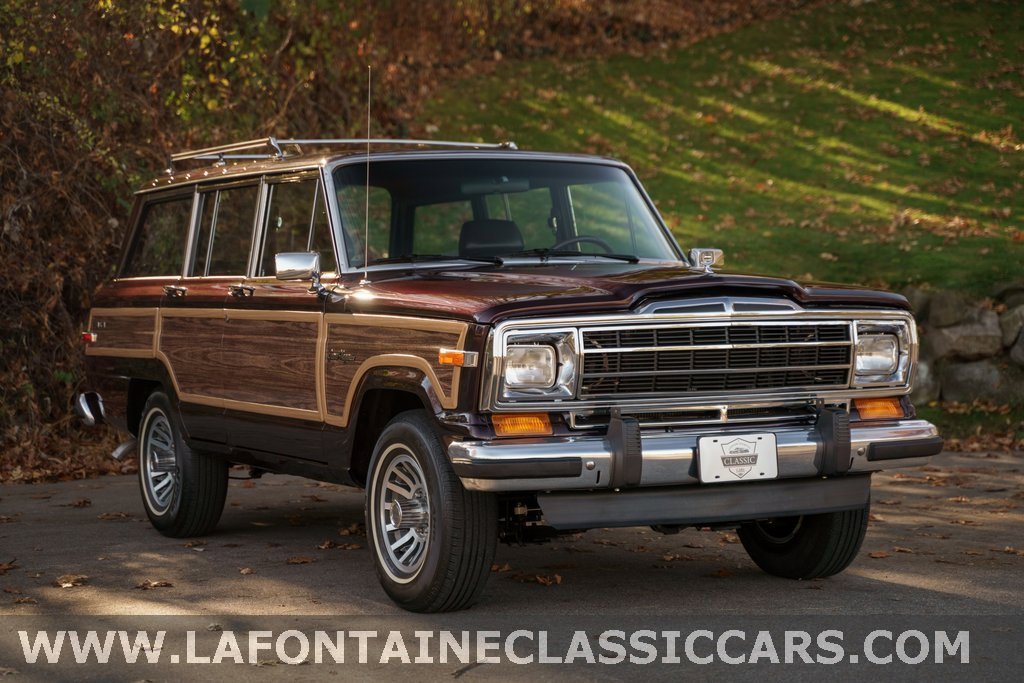 Used 1991 Jeep Grand Wagoneer Base image 63
