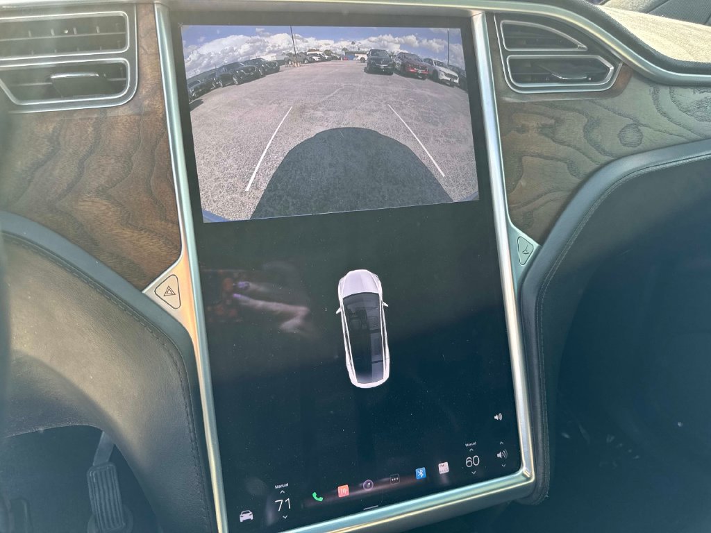 Used 2017 Tesla Model X 90D AWD/4WD image 23