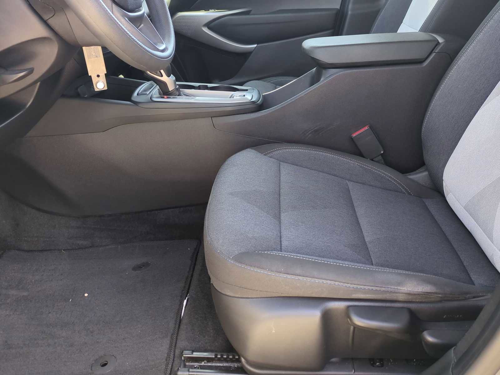 Used 2024 Chevrolet Trax LS image 18