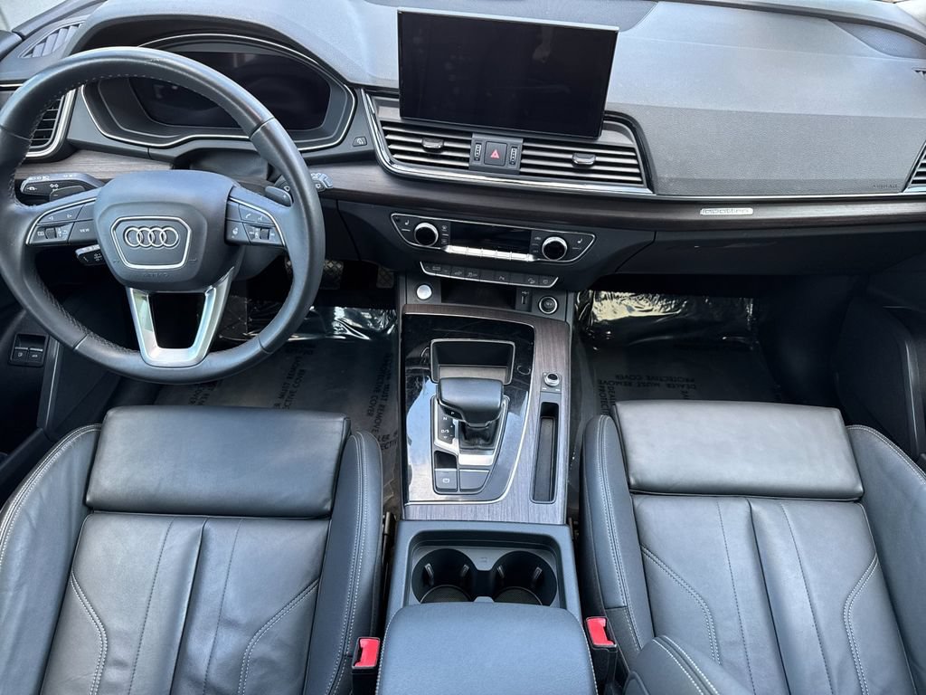 Certified 2023 Audi Q5 e Premium w/ Convenience Package AWD/4WD image 17