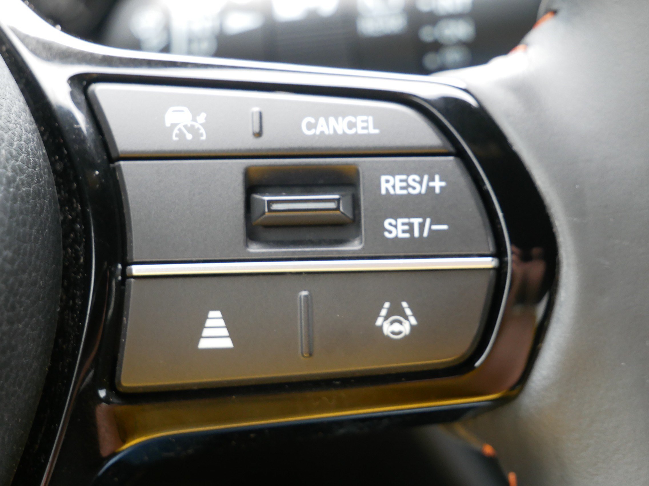 Used 2024 Honda HR-V Sport image 28