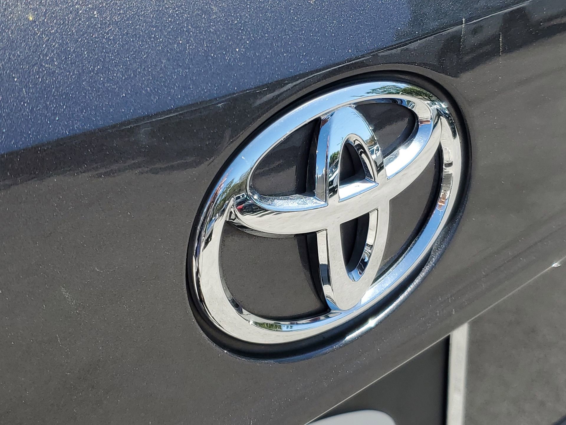 Used 2023 Toyota Highlander L image 7