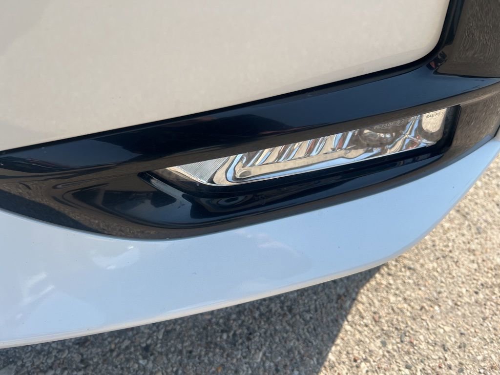 Certified 2023 Nissan Sentra SR w/ SR Premium Package image 30