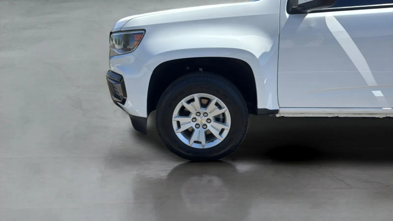 Used 2021 Chevrolet Colorado LT w/ Fleet Safety Package RWD image 26