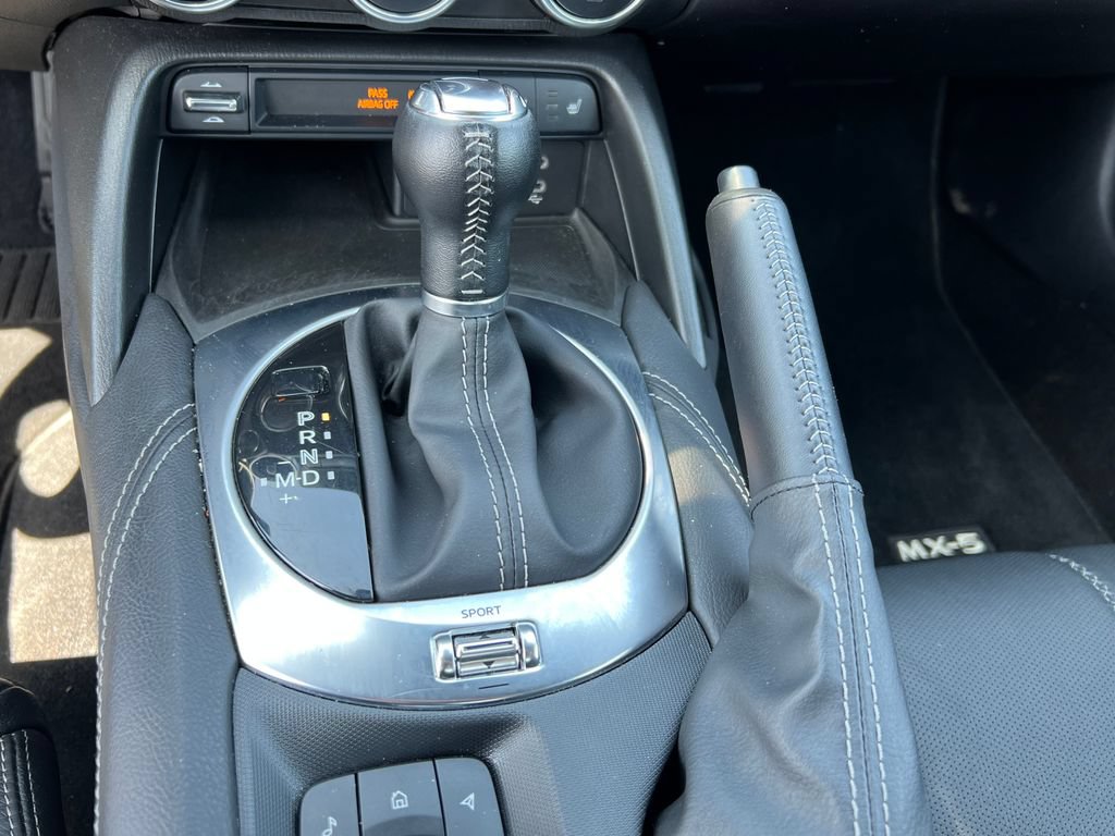 Used 2025 MAZDA MX-5 Miata RF Grand Touring RWD image 26