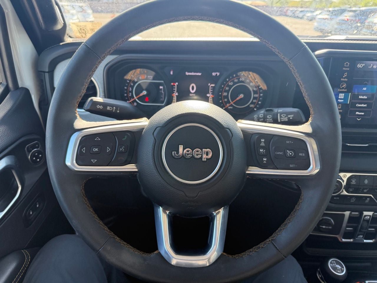 Used 2024 Jeep Wrangler Unlimited Sahara w/ Safety Group AWD/4WD image 18