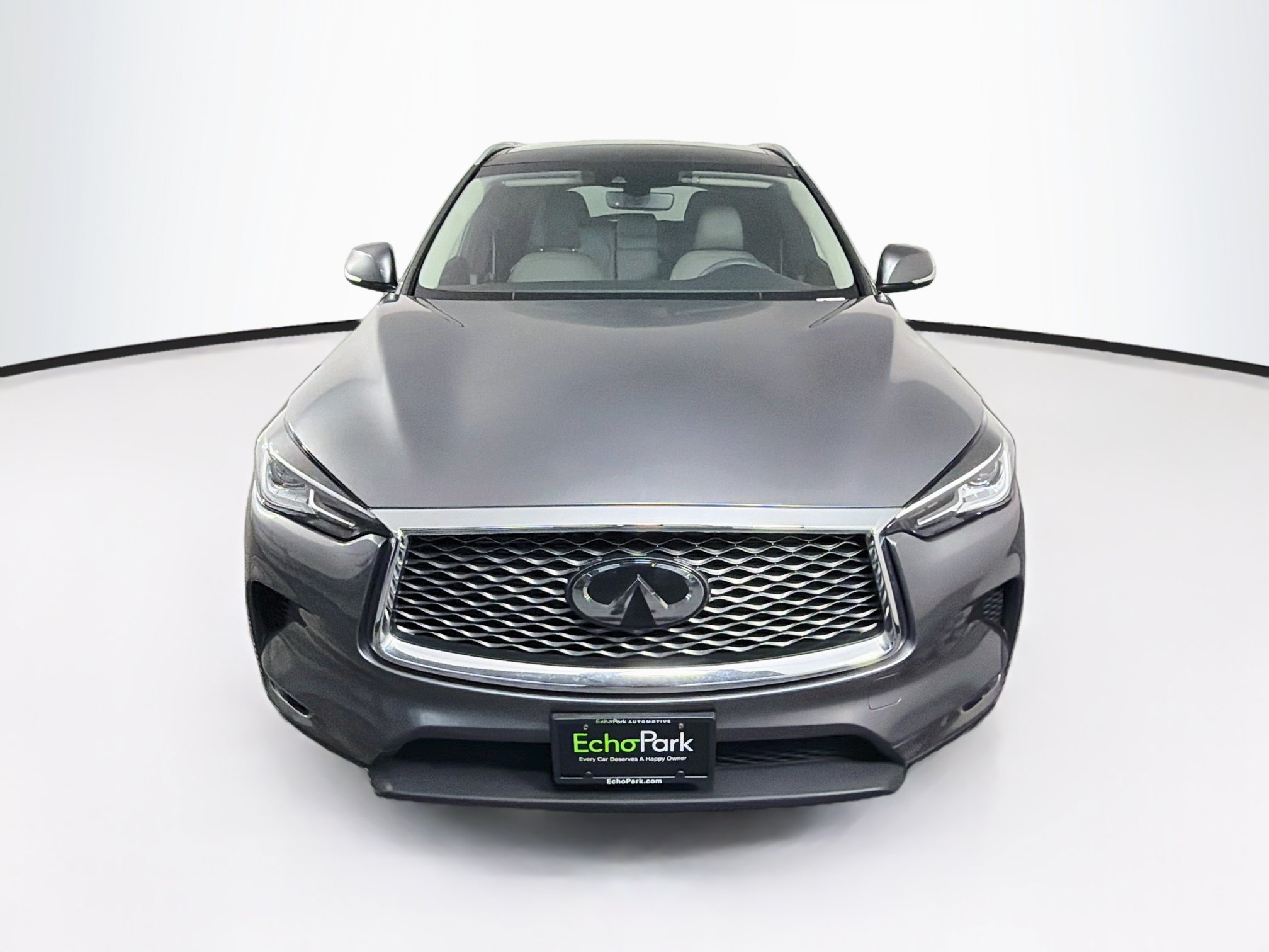 Used 2023 INFINITI QX50 Luxe AWD/4WD image 2