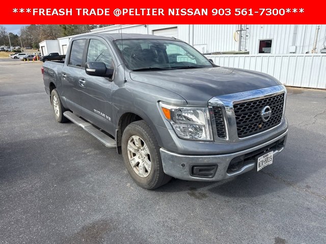 Used 2018 Nissan Titan SV w/ SV Convenience Package image 1