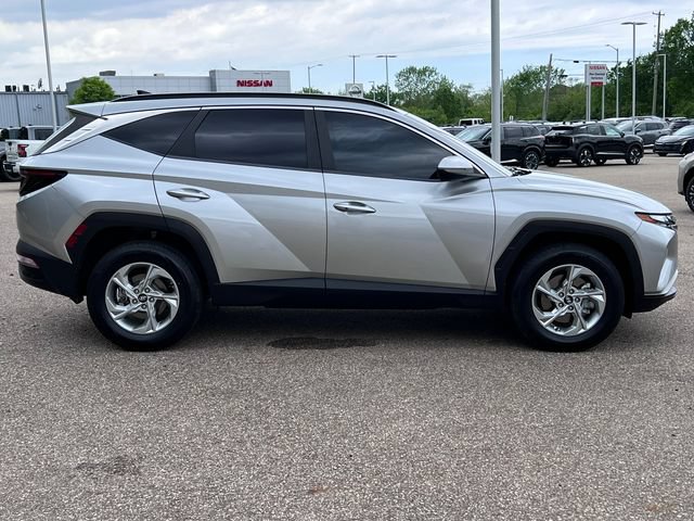 Used 2022 Hyundai Tucson SEL w/ Cargo Package AWD/4WD image 41