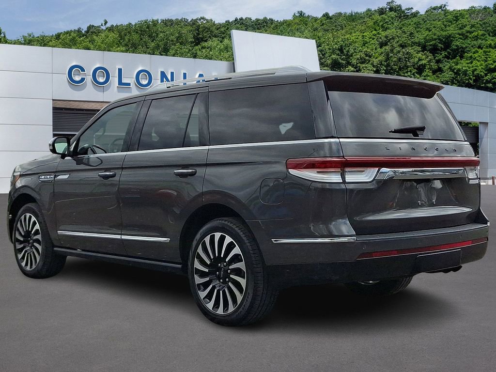 Used 2023 Lincoln Navigator Black Label image 4