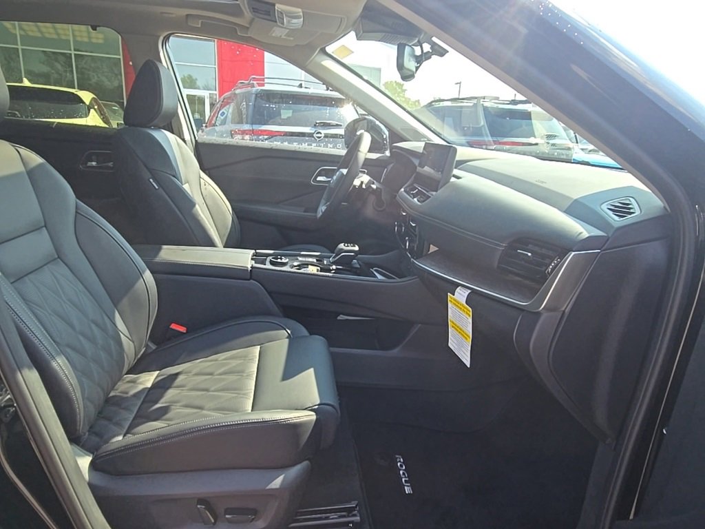 New 2026 Nissan Rogue Platinum w/ Platinum Premium Package image 27