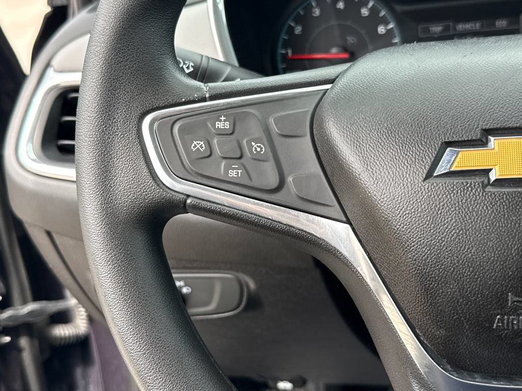 Used 2018 Chevrolet Equinox LS AWD/4WD image 15
