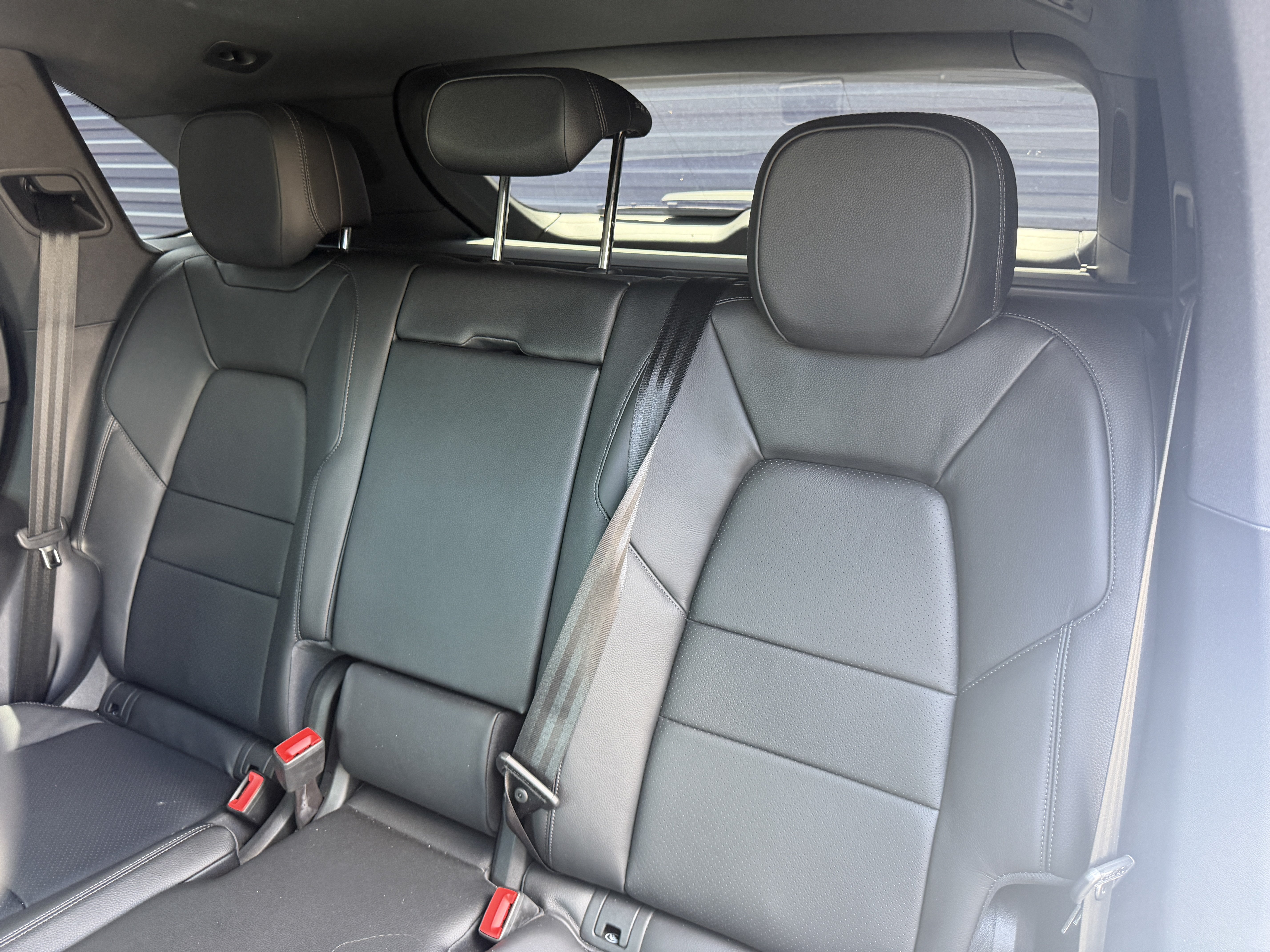 Certified 2024 Porsche Cayenne AWD/4WD image 21