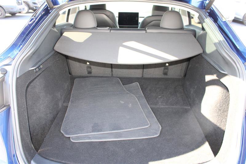 Used 2023 Tesla Model Y Long Range image 21