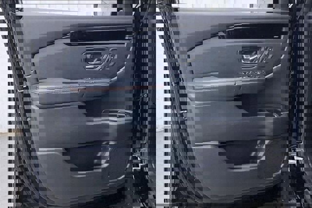 Certified 2024 Honda Pilot TrailSport image 21