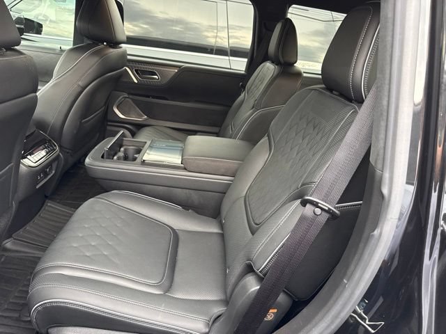 Used 2026 INFINITI QX80 Autograph w/ Premium Cargo Package AWD/4WD image 8