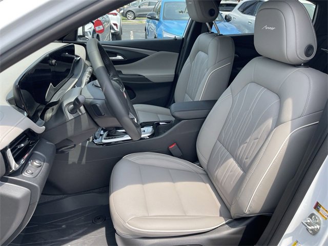 New 2025 Buick Envista Avenir image 11