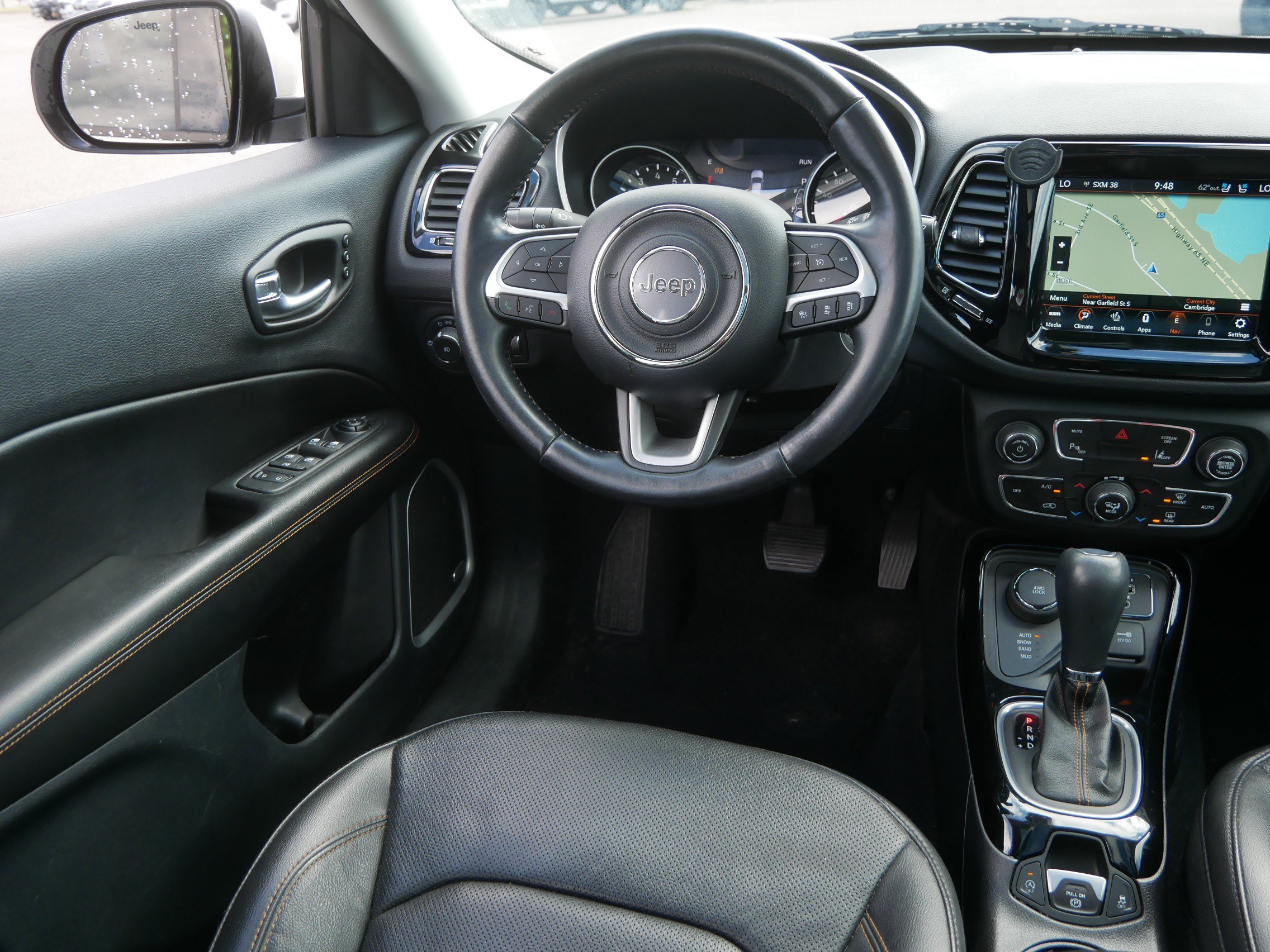 Used 2021 Jeep Compass Limited w/ Sun and Sound Group AWD/4WD image 9