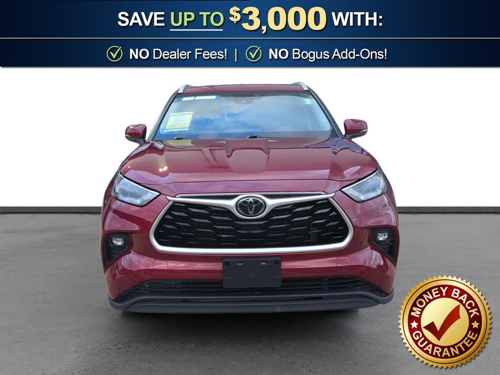 Used 2022 Toyota Highlander XLE image 11