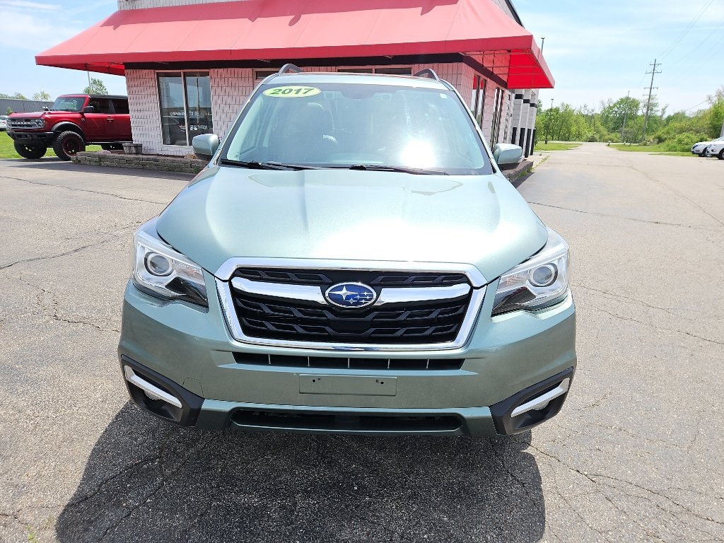 Used 2017 Subaru Forester 2.5i Touring AWD/4WD image 7
