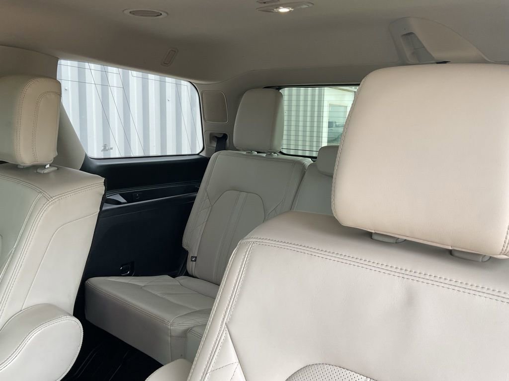 Used 2021 Ford Expedition Platinum image 14
