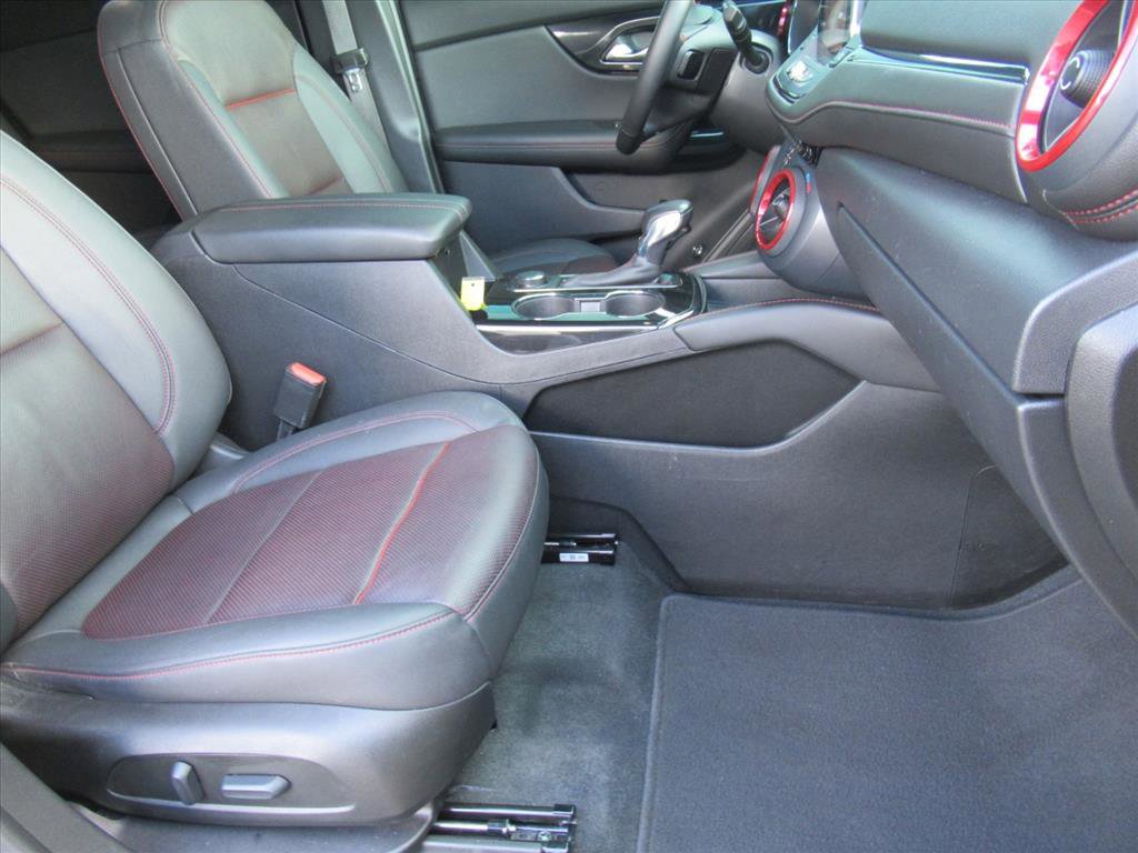 Used 2022 Chevrolet Blazer RS w/ Enhanced Convenience Package image 10
