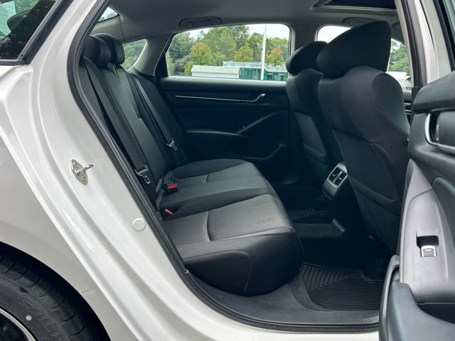 Used 2018 Honda Accord EX image 33
