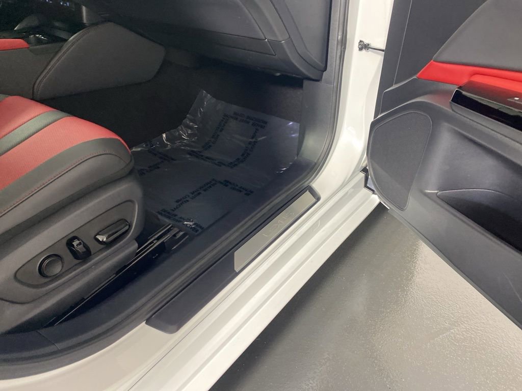 Used 2024 Lexus ES 350 F Sport w/ Accessory Package (Z2) image 32