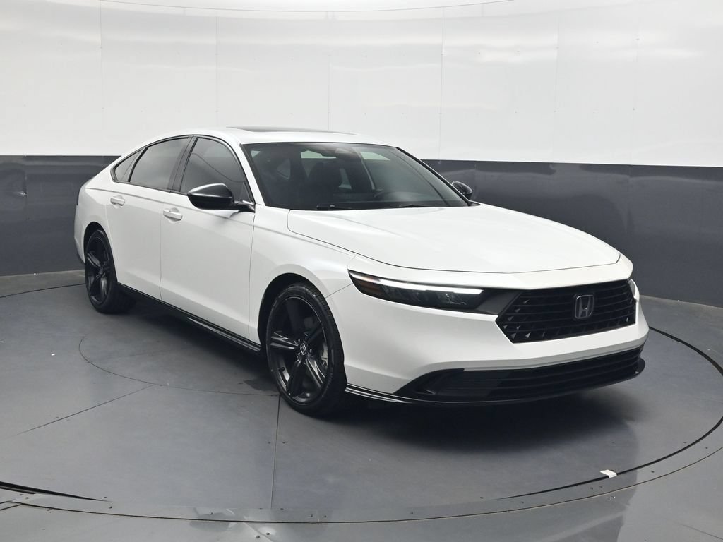 Certified 2023 Honda Accord Sport image 2