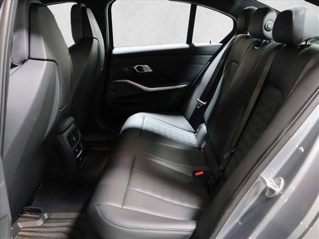 Used 2023 BMW M3 RWD image 23