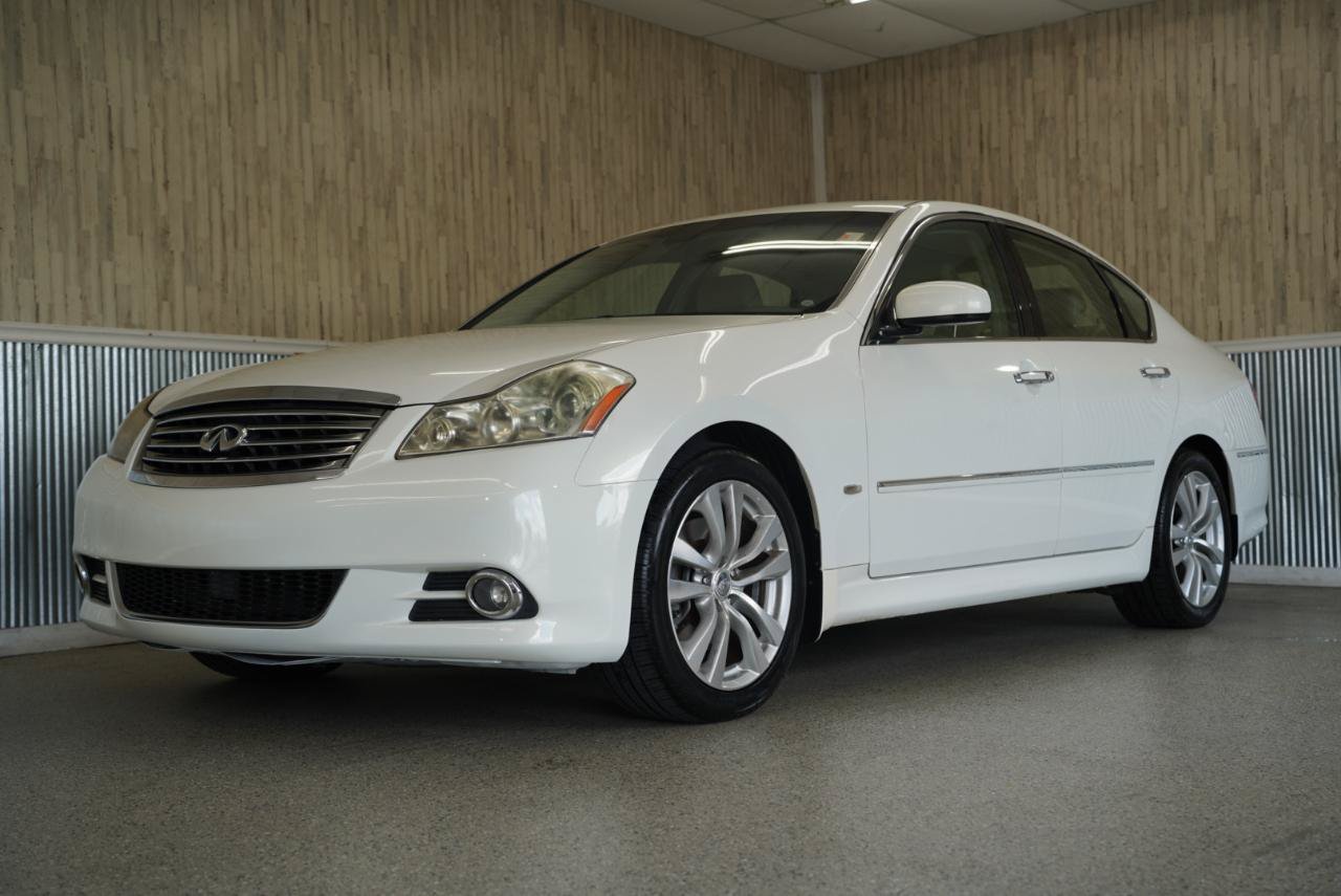 Used 2010 INFINITI M35 w/ Technology Pkg RWD image 4