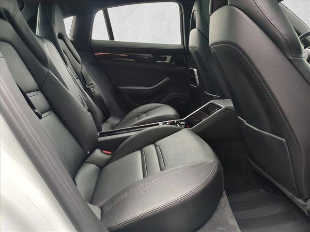 Used 2018 Porsche Panamera 4 image 26