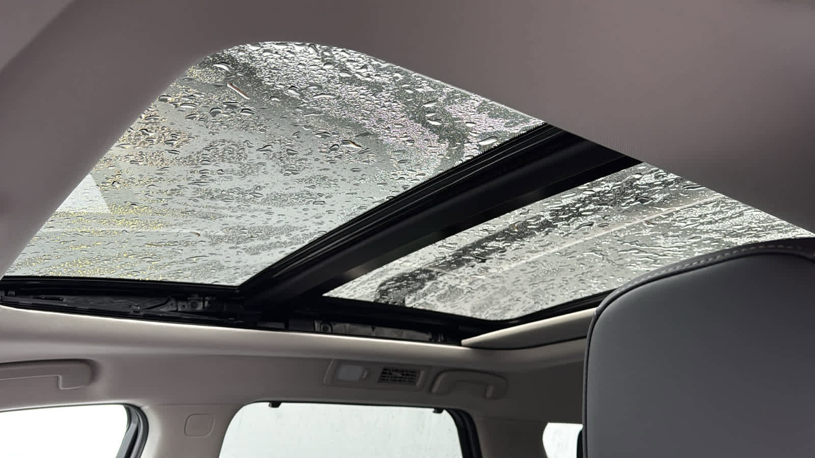 New 2025 Nissan Pathfinder Platinum w/ Cargo Package image 19