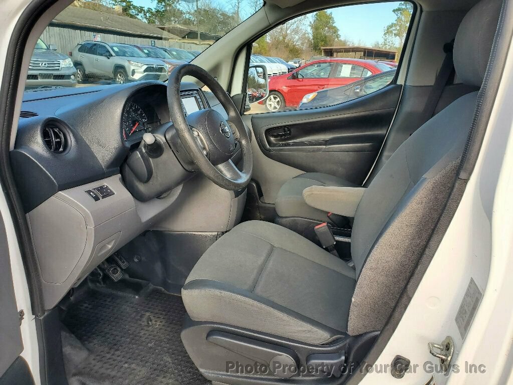 Used 2015 Nissan NV200 SV w/ Technology Package FWD image 22