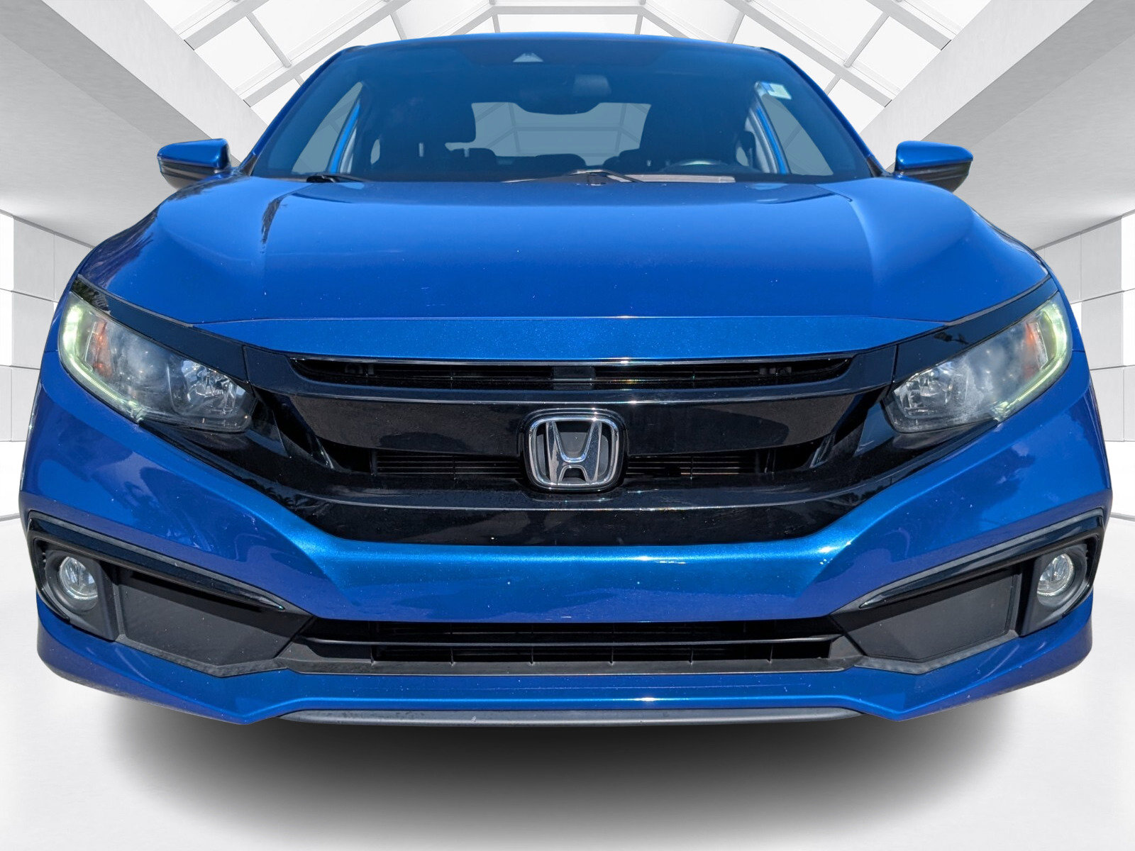 Used 2020 Honda Civic Sport image 2