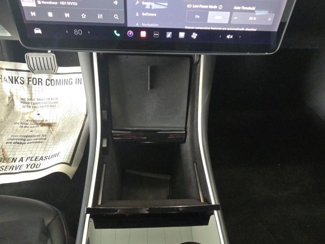 Used 2018 Tesla Model 3 Long Range image 16