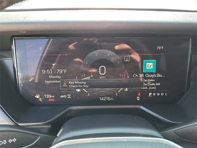 Used 2024 GMC Acadia Elevation w/ Trailering Package image 10