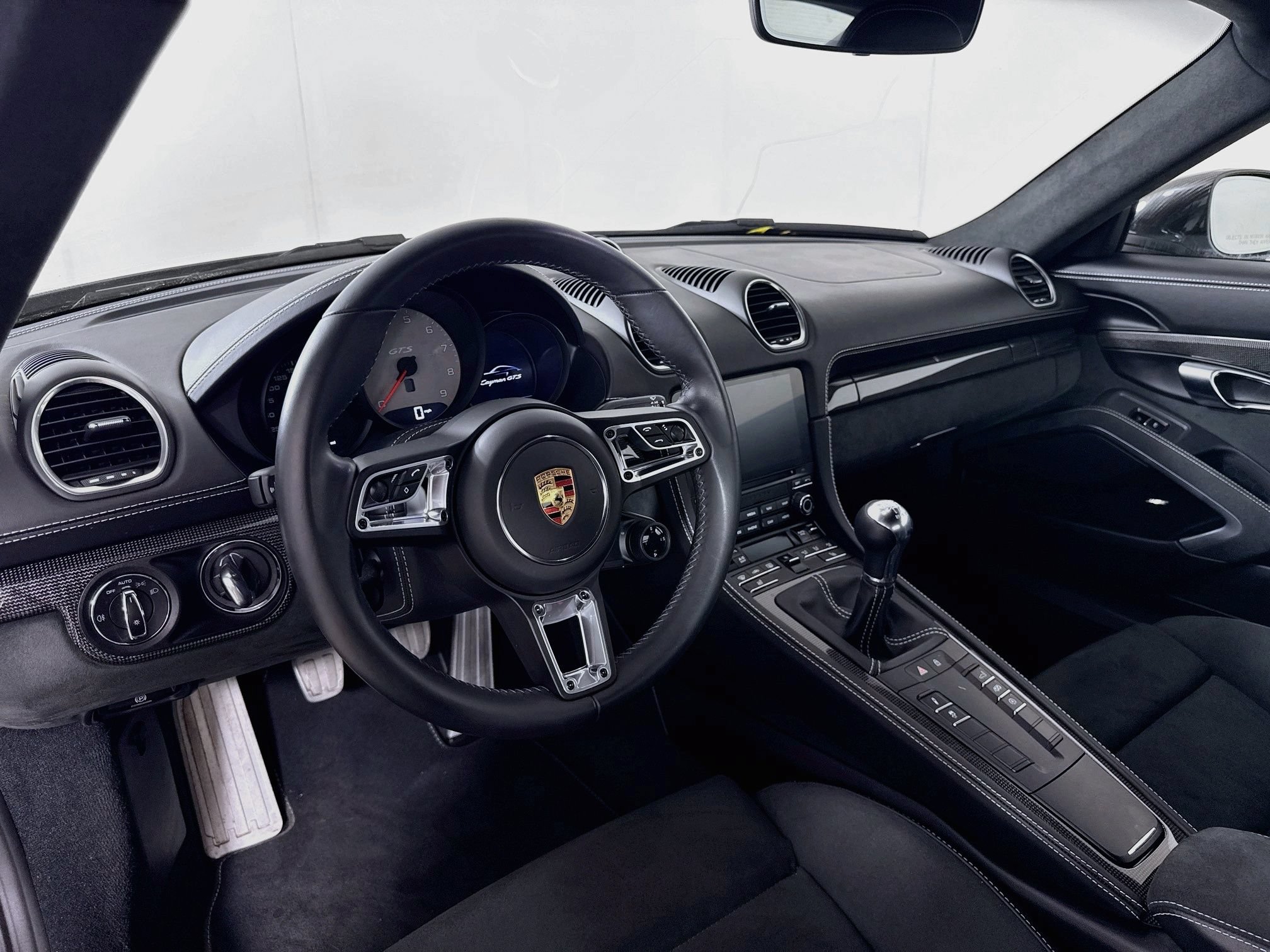 Certified 2024 Porsche 718 Cayman GTS RWD image 4