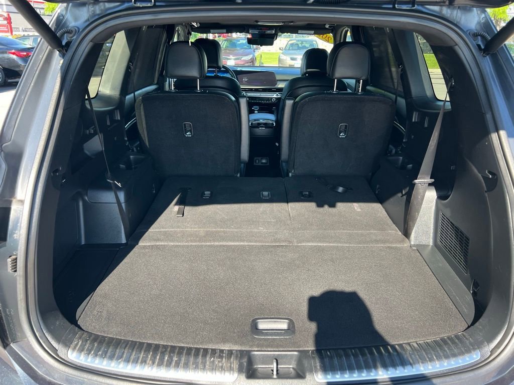 Used 2023 Kia Telluride AWD image 28