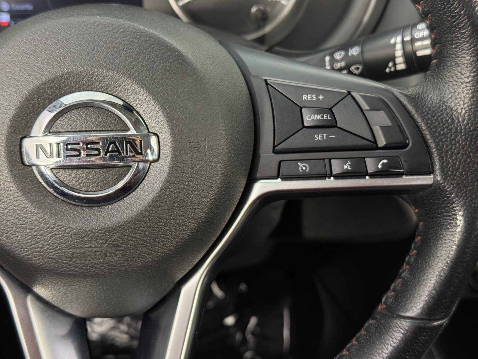 Used 2020 Nissan Kicks SR w/ SR Premium Package image 19